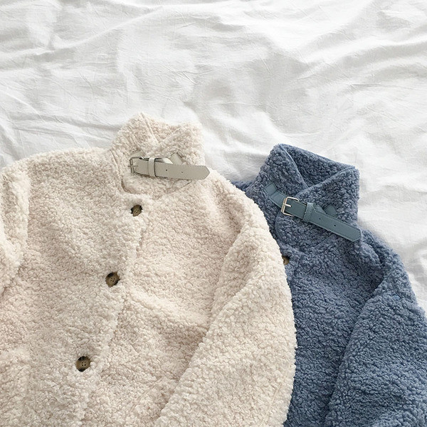 Palton casual de dama cu guler inalt si nasturi in alb si albastru