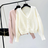 Vestă modernă de damă cu nasturi și decolteu spitz în alb, roz și albastru