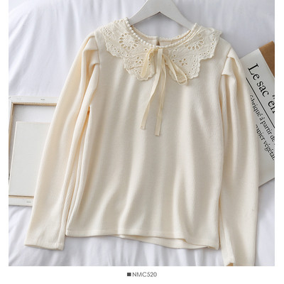 Μοντέρνα γυναικεία μπλούζα με κορδόνια και δαντέλα σε μαύρο και μπεζ χρώμα