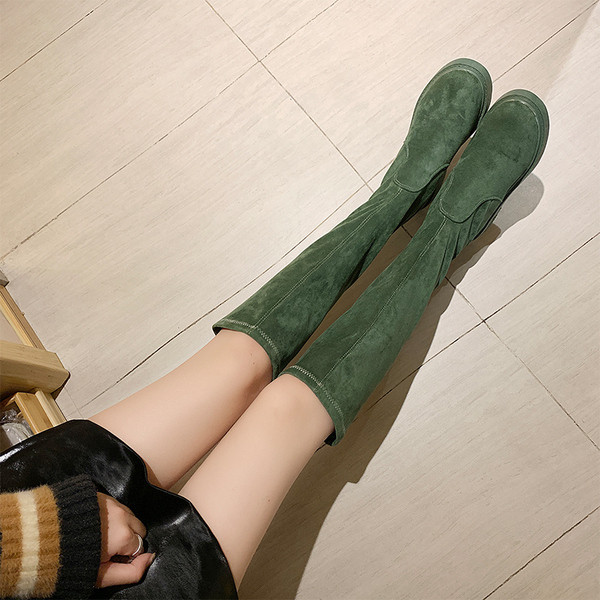 Ghete de dama moderne din piele intoarsa in mai multe culori