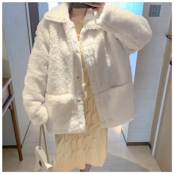 Μακρύ και φαρδύ χνουδωτό παλτό σε ροζ, λευκό και κίτρινο χρώμα