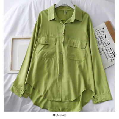 Μοντέρνο γυναικείο πουκάμισο με κουμπιά και κλασικό γιακά σε διάφορα χρώματα