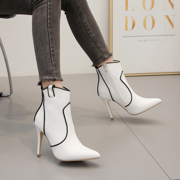 Ghete de dama moderne cu toc subtire si fermoar de culoare alba