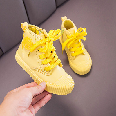 Modern, lapos talpú és nyakkendős gyerekcipő lányoknak négy színben