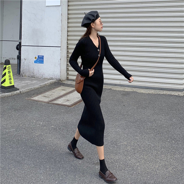 Rochie lungă, tricotată, de culoare verde și negru