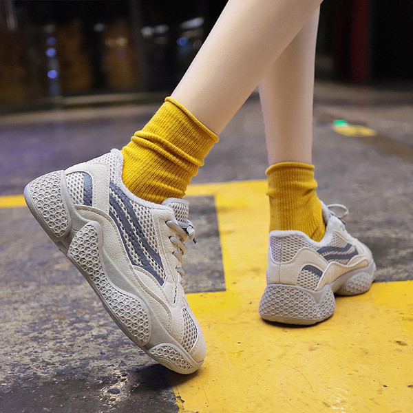 Γυναικεία αθλητικά καθημερινά παπούτσια casual  σε τρία χρώματα