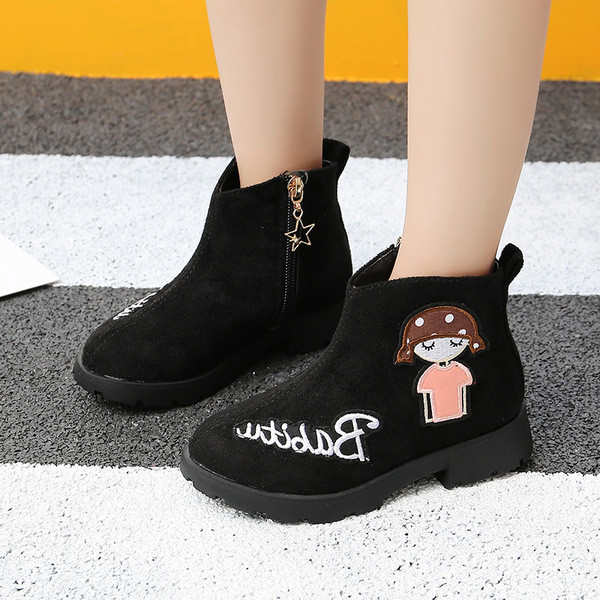 Három színben cipzárral és rátéttel ellátott, alkalmi gyerekcsizma lányoknak