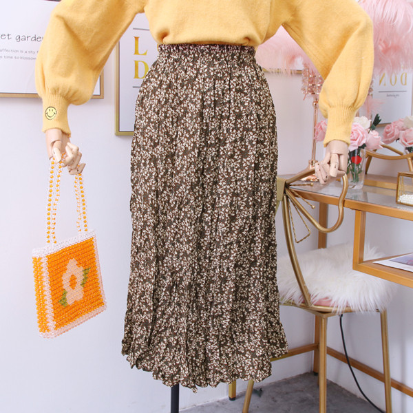 Fusta de dama model nou cu model in maro, albastru si negru