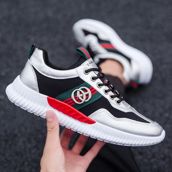 Modern férfi tornacipő fém elemmel és fűzővel három színben