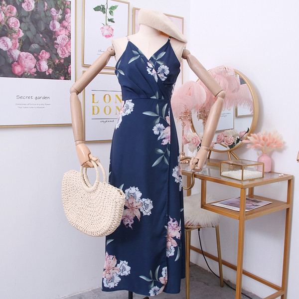 Rochie de dama modern model nou cu motiv floral in albastru si alb