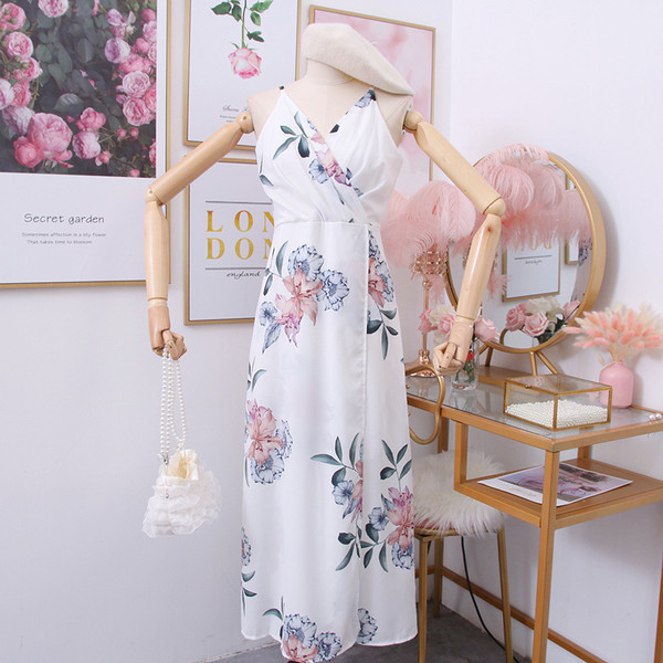 Rochie de dama modern model nou cu motiv floral in albastru si alb