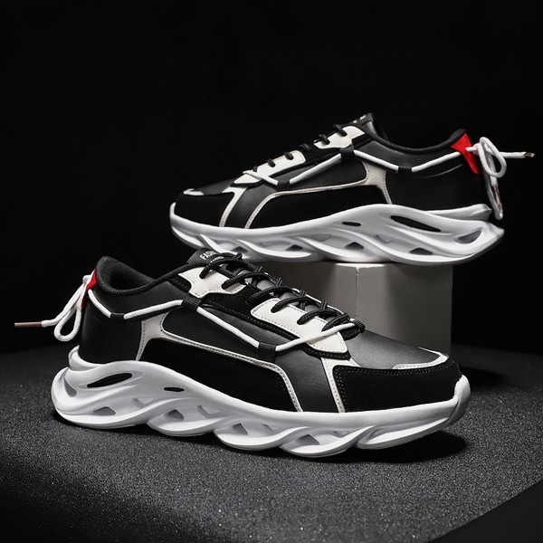 Μοντέρνα ανδρικά αθλητικά παπούτσια με κορδόνια σε κόκκινο, γκρι και μαύρο χρώμα