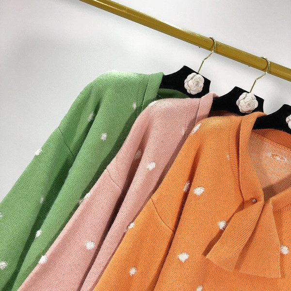 Γυναικέιο πουλόβερ πουά σε πορτοκαλί, ροζ και πράσινο χρώμα