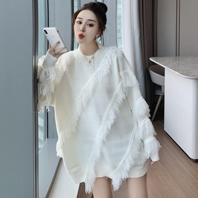 Μακρύ πουλόβερ σε λευκό και μαύρο χρώμα με κρόσσια