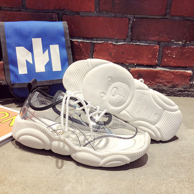 ΝΕΟ μοντέλο μοντέρνα γυναικεία αθλητικά παπούτσια σε άσπρο χρώμα