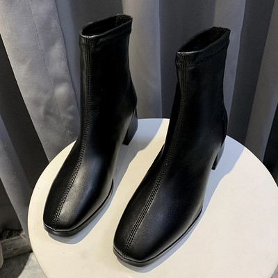 Γυναικείες έκο  δερμάτινες μπότες  με χοντρό χαμιλό τακούνι σε δύο χρώματα - δύο μοντέλα