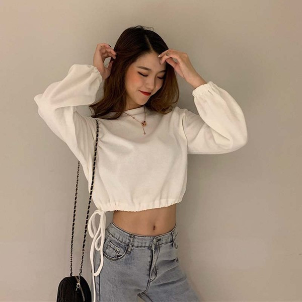 Σύντομη γυναικεία μπλούζα με δεσμούς σε τέσσερα χρώματα