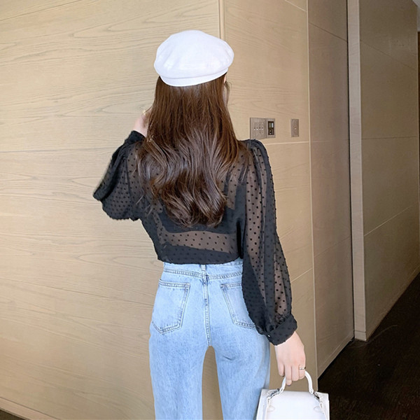 Bluza de dama eleganta din sifon in negru si dantela