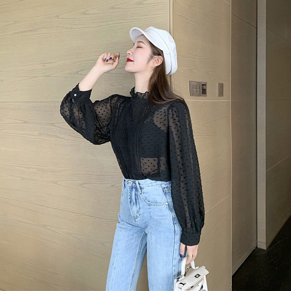 Bluza de dama eleganta din sifon in negru si dantela