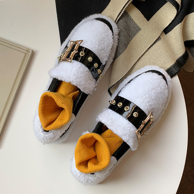 Γυναικεία casual χειμωνιάτικα παπούτσια σε μαύρο και άσπρο χρώμα