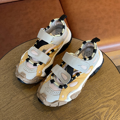 Νέο μοντέλο γυναικέια αθλητικά  παπούτσια ν με σκληρή σόλα σε τρία χρώματα