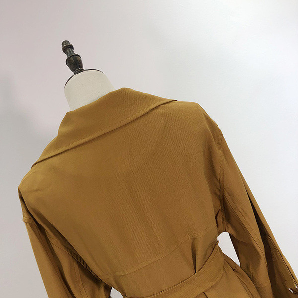 Palton subțire de primăvară-toamnă de culoare maro cu cravate