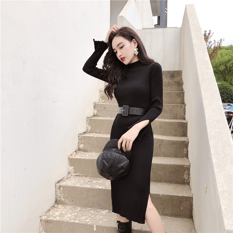 Rochie moderna de dama cu curea si guler inalt in doua culori