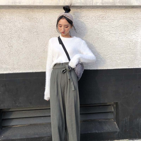 Női redős nadrág derékkötővel több színben