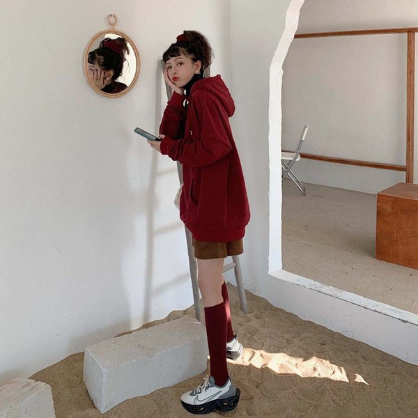 Γυναικείο φαρδύ φούτερ με κουκούλα