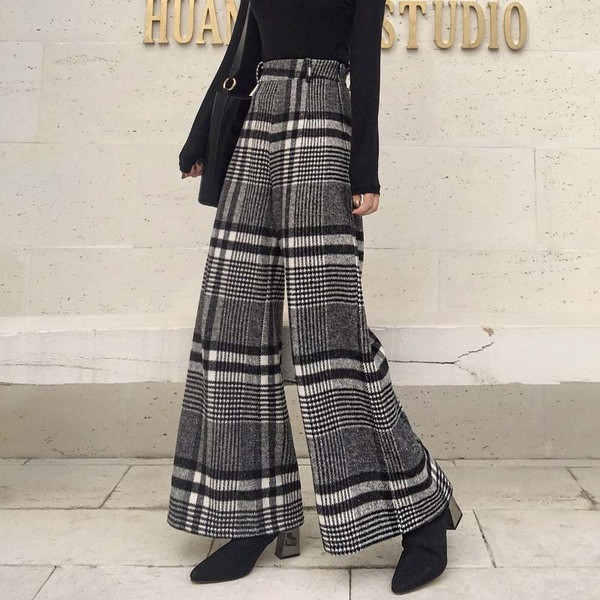 Széles kockás nadrág magas derékkal