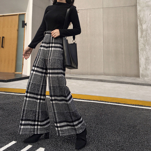 Széles kockás nadrág magas derékkal