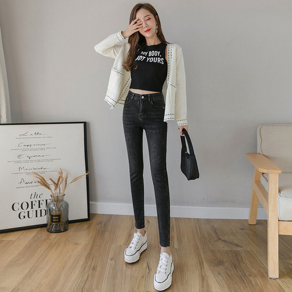 Blugi de dama moderni Model Slim in albastru si negru