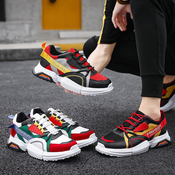 Μοντέρνα ανδρικά αθλητικά παπούτσια με μοτίβο και κοερδόνια σε τρία χρώματα