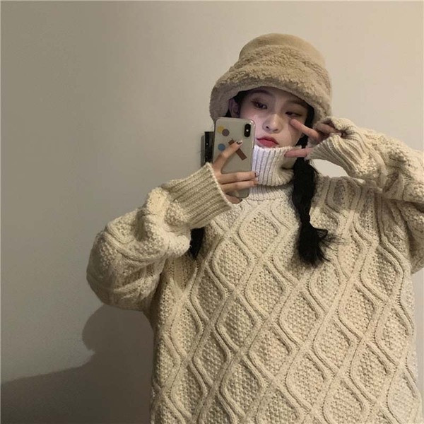 Γυναικείο  πουλόβερ με κολάρο πόλο σε μπλε και μπεζ χρώμα