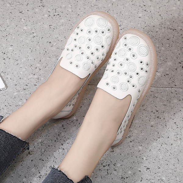 Γυναικεία καθημερινά παπούτσια οικολογικού δέρματος σε δύο χρώματα