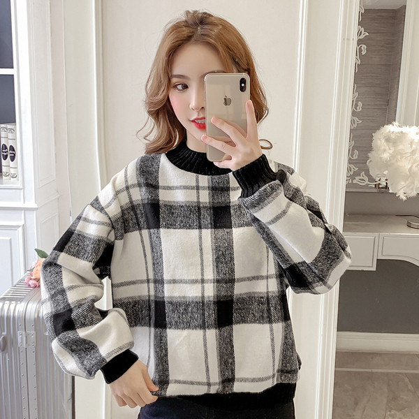 Új modell kockás női pulóver O-nyakkal barna és fekete színben