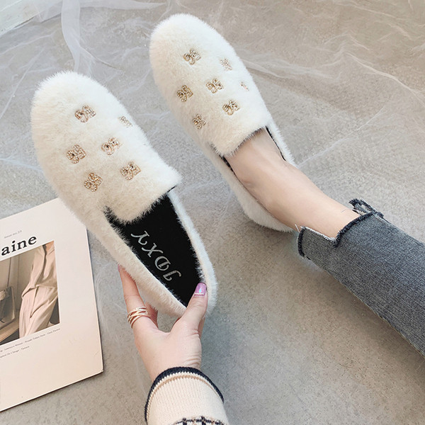 Pantofi casual de damă în puf în negru, alb și bej