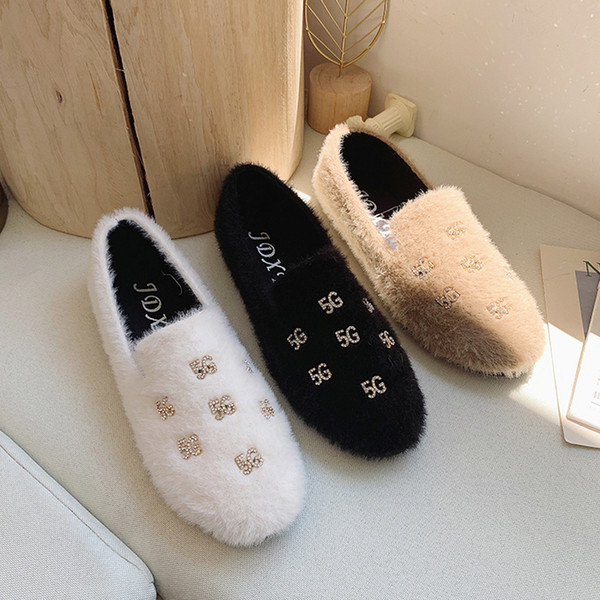 Pantofi casual de damă în puf în negru, alb și bej