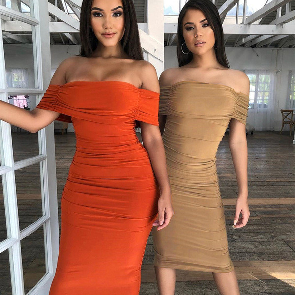 Κομψό γυναικείο φόρεμα με μανίκια και βαθύ λαιμόκοψη σε δύο χρώματα