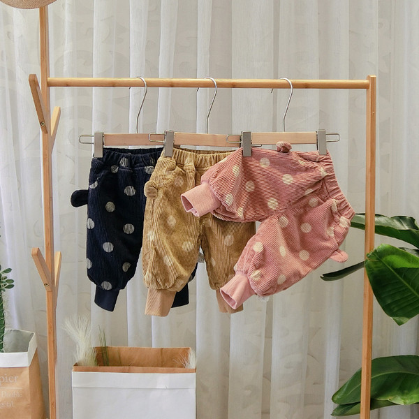 Μοντέρνα παιδικά παντελόνια denim για κορίτσια και αγόρια σε διάφορα χρώματα