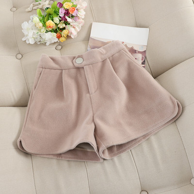 Pantaloni scurți de iarnă de damă în trei culori