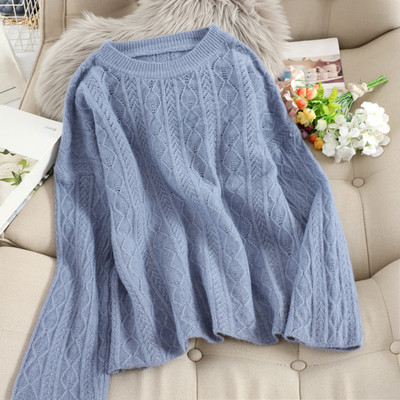 Női pehelypulóver ovális nyakkivágással, több színben