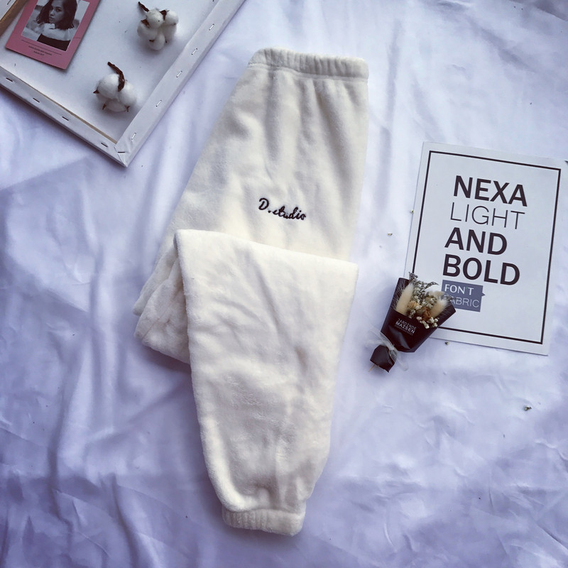 Γυναικείο αθλητικό παντελόνι σε διάφορα χρώματα με απαλή επένδυση