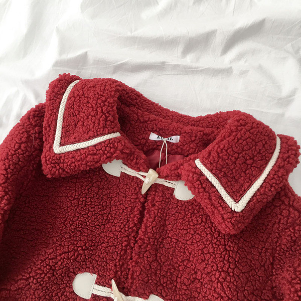 Palton casual de dama cu nasturi si buzunar in rosu