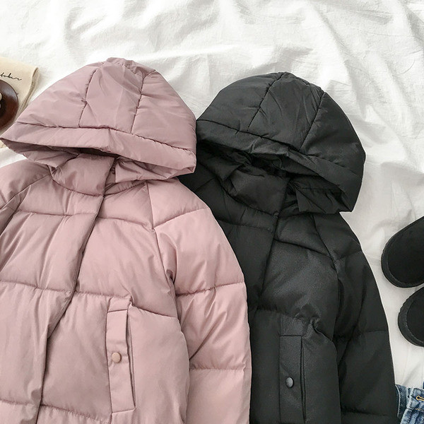 Geaca de iarna casual de dama cu gluga in negru si roz