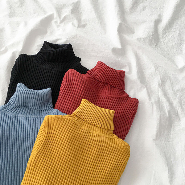 Γυναικεία casual μπλούζα με κολάρο σε διάφορα χρώματα