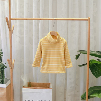 Modern csíkos gyerekblúz pólógallérral több színben fiúknak