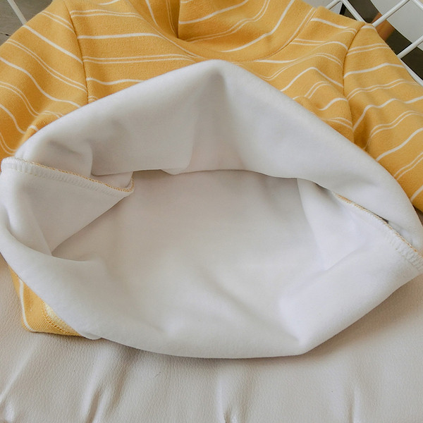 Modern csíkos gyerekblúz pólógallérral több színben fiúknak