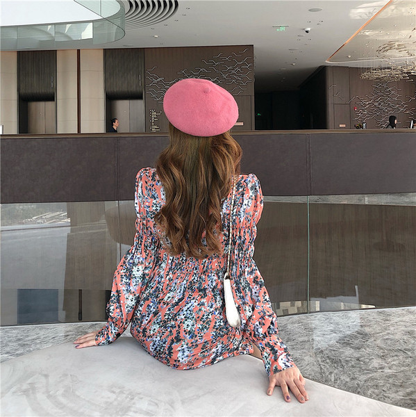 Μοντέρνο γυναικείο φόρεμα  με ελαστική μέση και floral τύπωμα