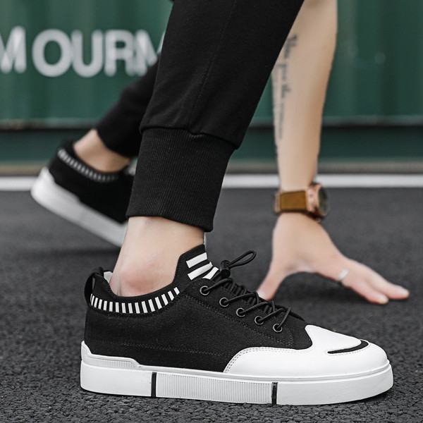 Tenisi casual barbatesti cu sireturi si talpa groasa in trei culori